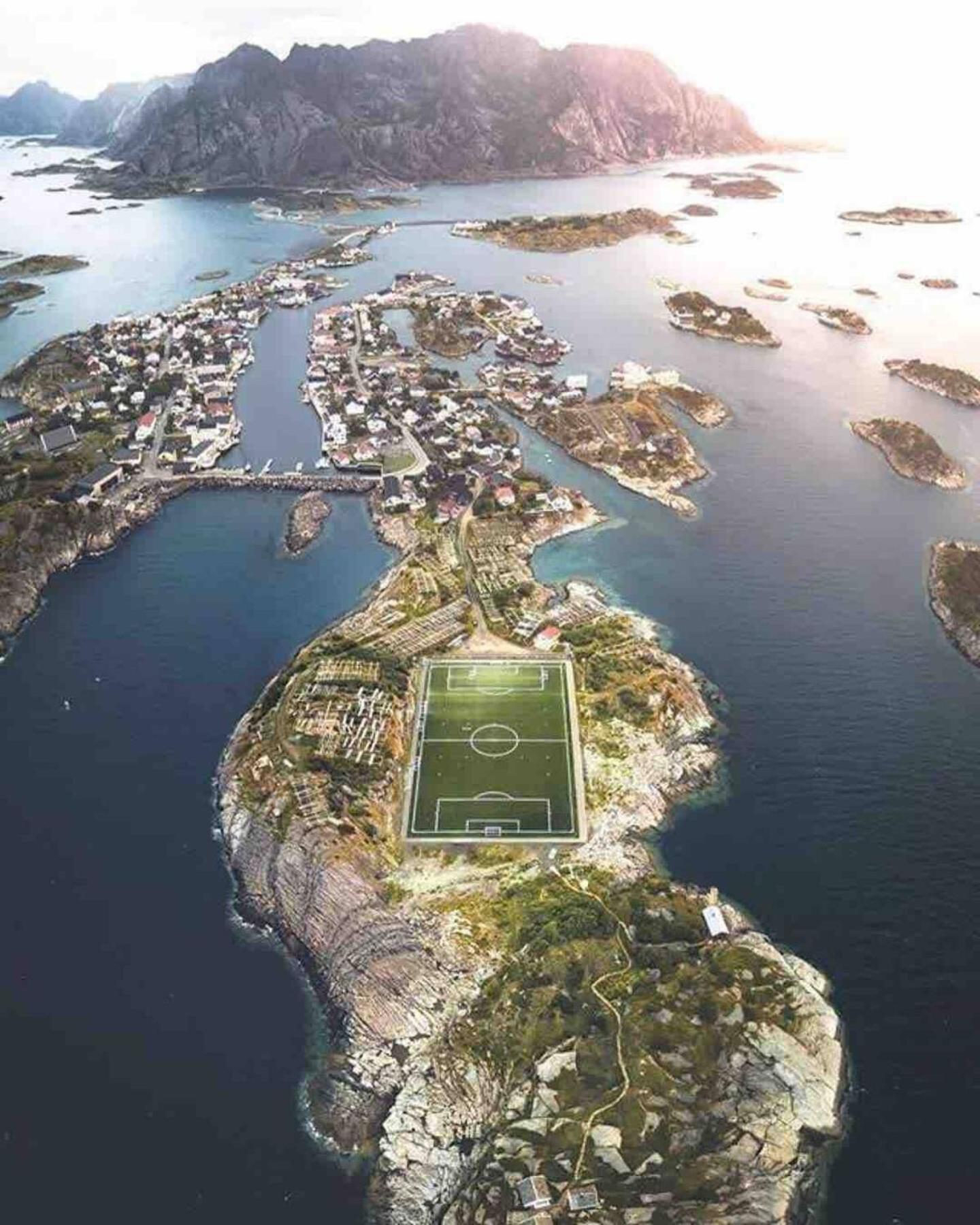 Ny Leilighet I Henningsvaer! Екстер'єр фото