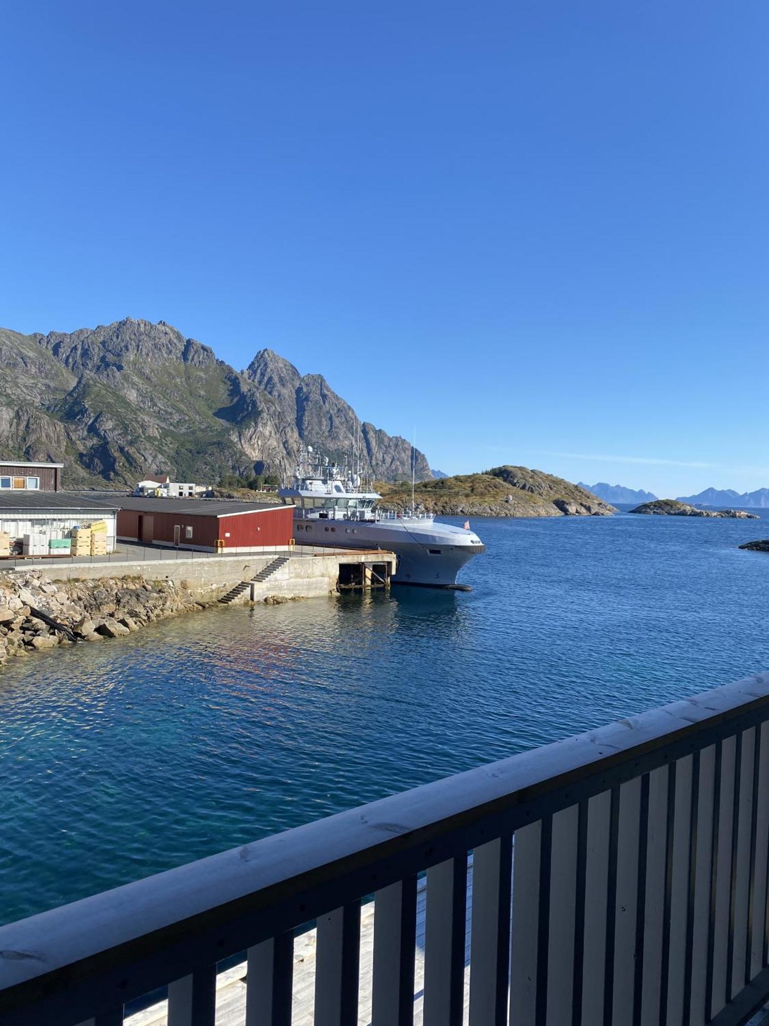 Ny Leilighet I Henningsvaer! Екстер'єр фото